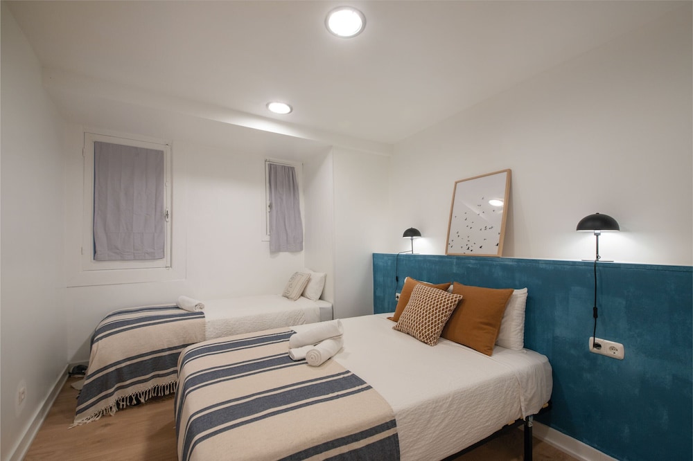 Habitación Doble Básica, Baño Compartido