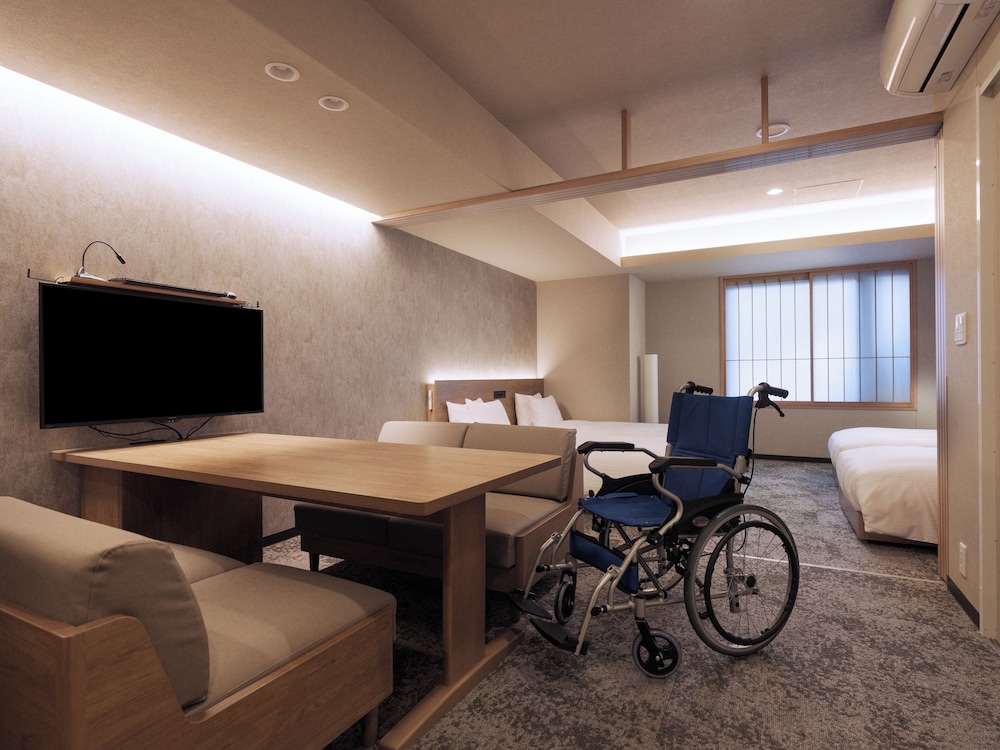Accessible One-Bedroom Apartment (4 Single-Beds) Non-smoking photo 1