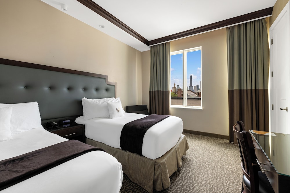 Twin Bed Corner Suite photo 1