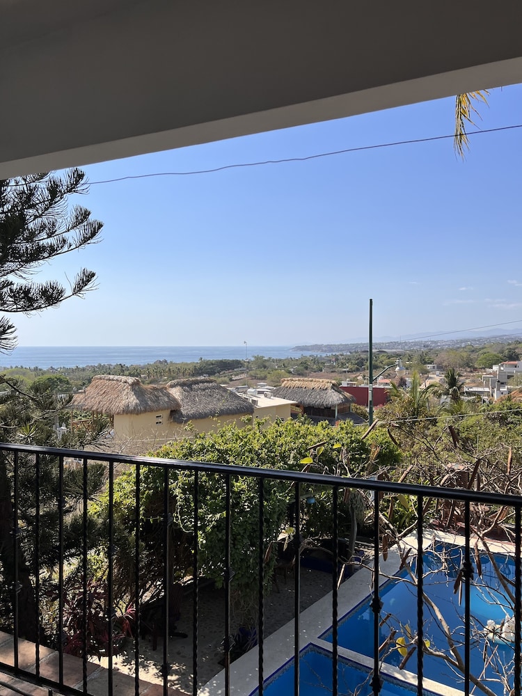 Panoramic Bungalow, 2 Double Beds photo 2