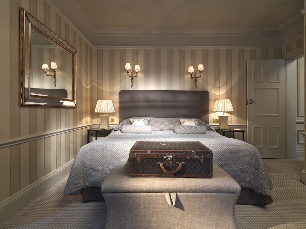 Master Suite Main House