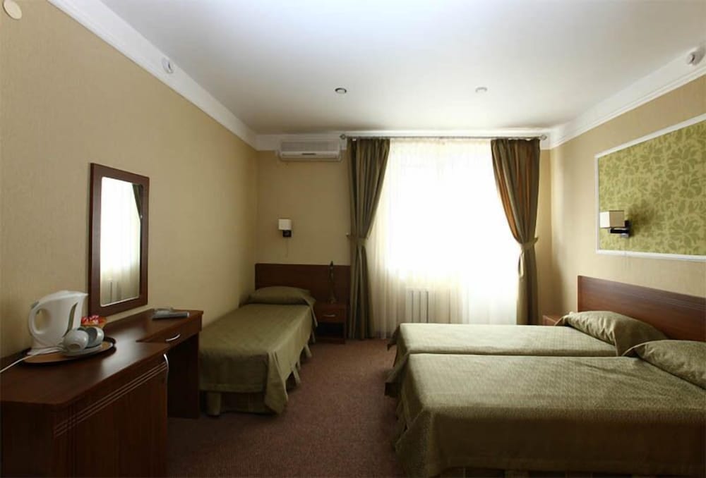 Standard Triple Room photo 3