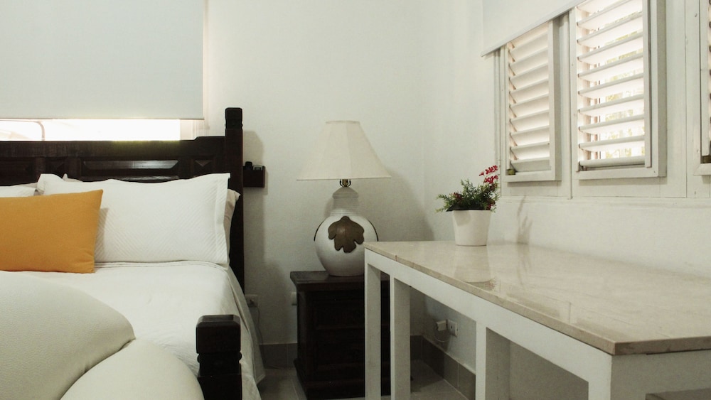 Classic Room, 1 Bedroom, Non Smoking, Garden View