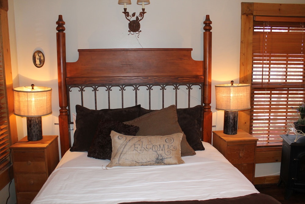 English Garden Suite