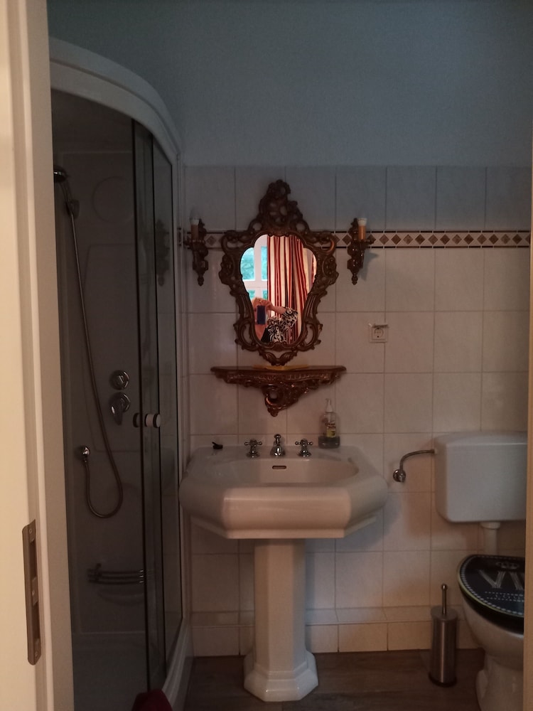 Deluxe Double Room (Semiramis) photo 3