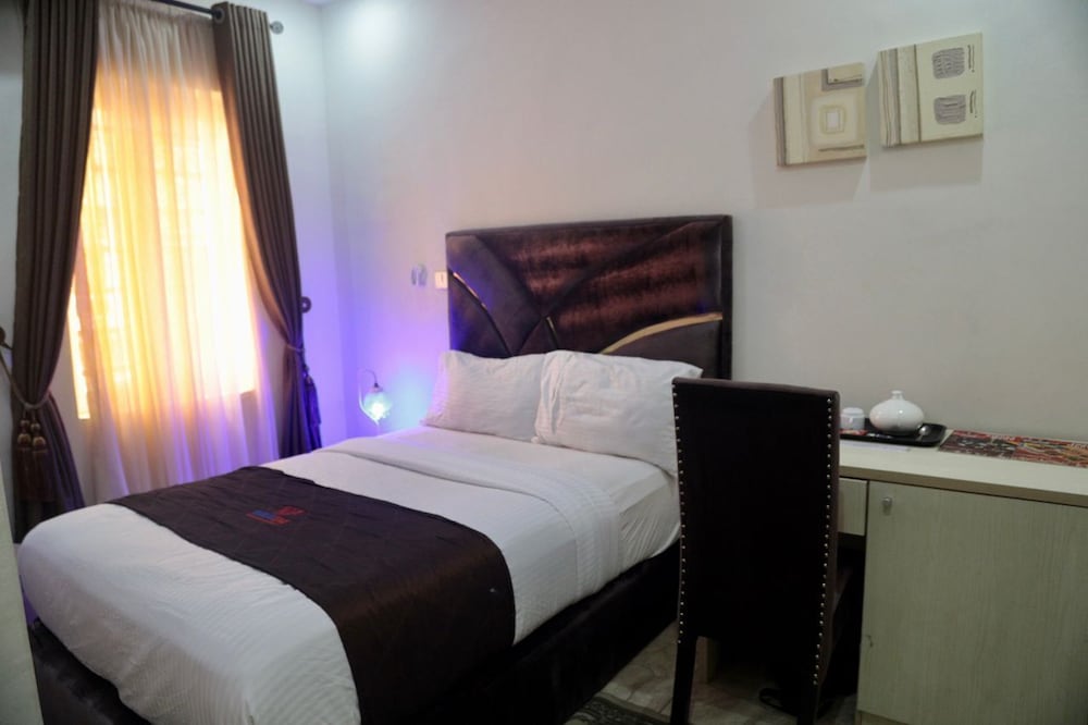 Standard Room - Photo 2