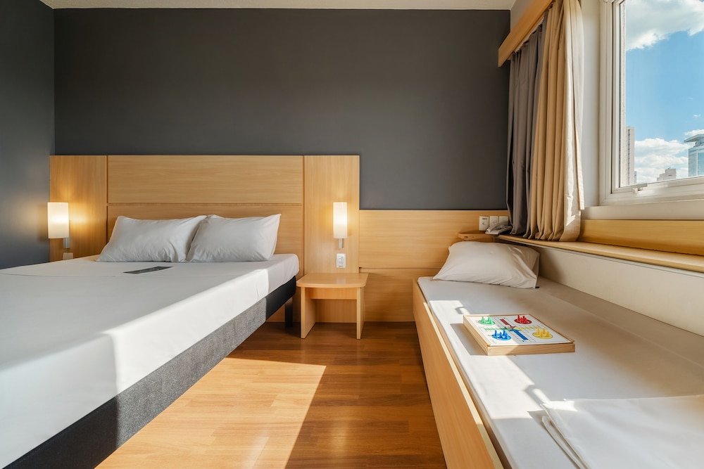 Standard Apartment, Multiple Beds photo 1
