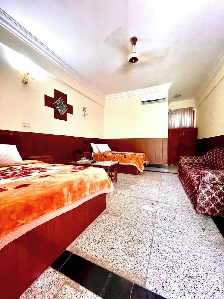 Executive Twin Room photo 2