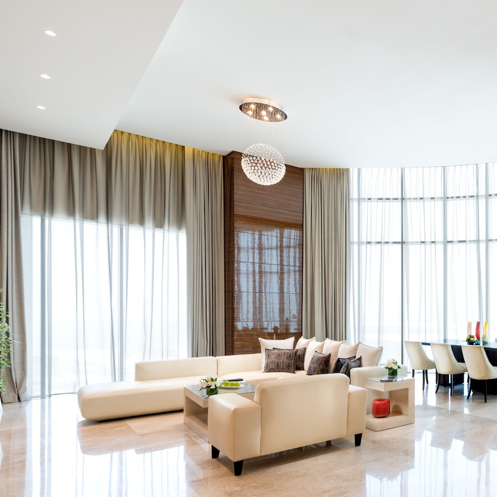 Presidential Penthouse, 2 Twin Beds photo 2