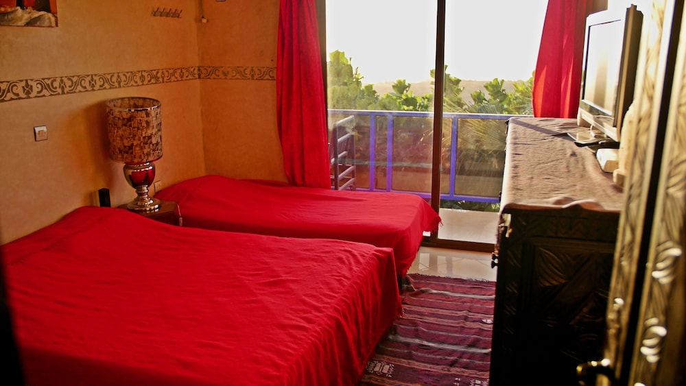 Room, Sea View, Sea Facing photo 1