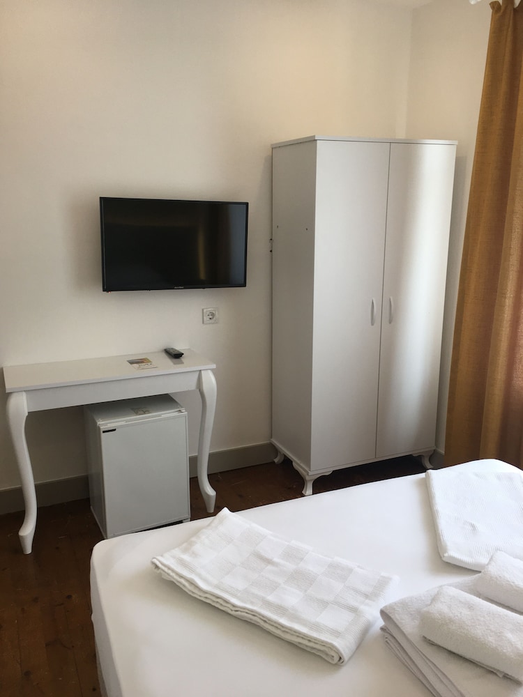 Basic Double Room, City View photo 2