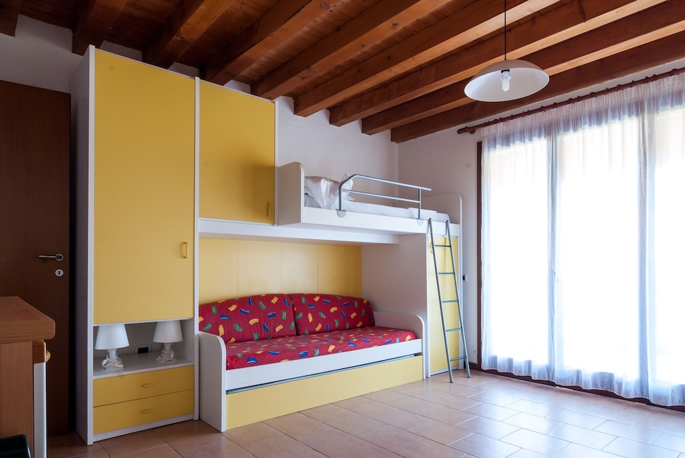 Bungalow (4 People) photo 1