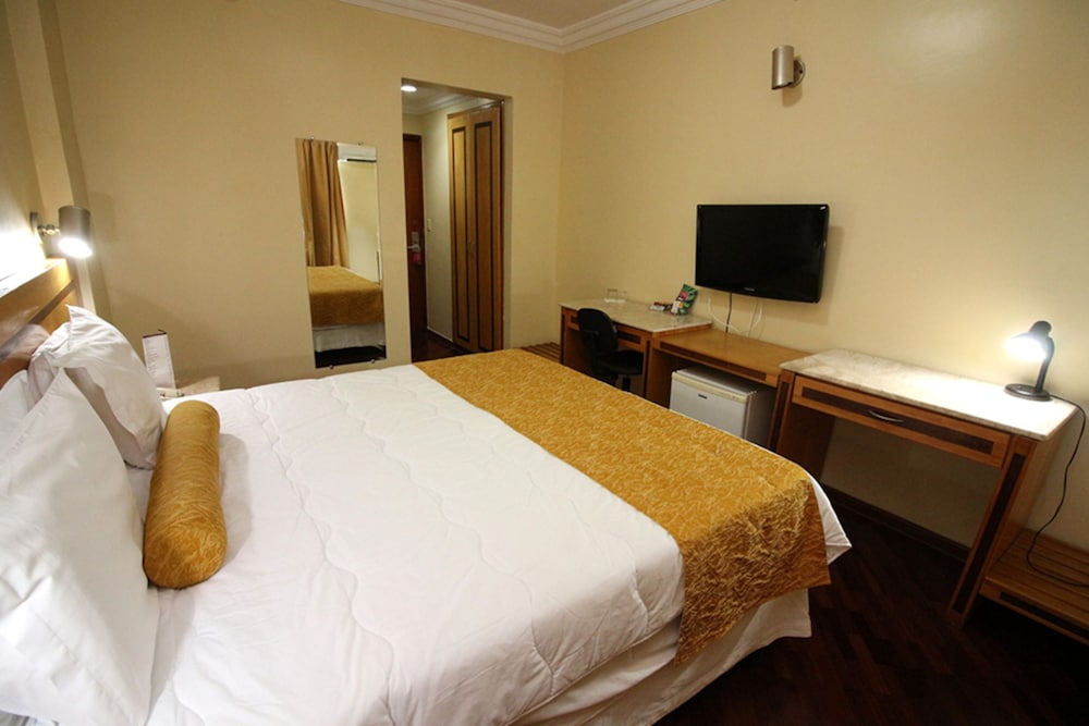 Deluxe Double Room, 1 Queen Bed, Non Smoking - Photo 3