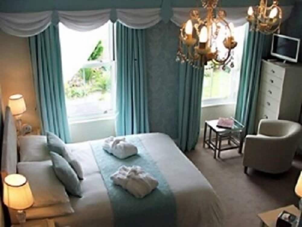 Luxury Room, 1 King Bed, Ensuite (Tall Ships Room)