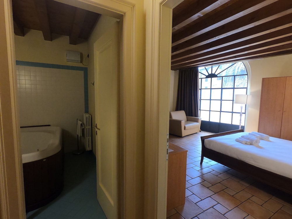 Basic Studio, Jetted Tub (con Parco Termale - 2 pax) - Photo 5