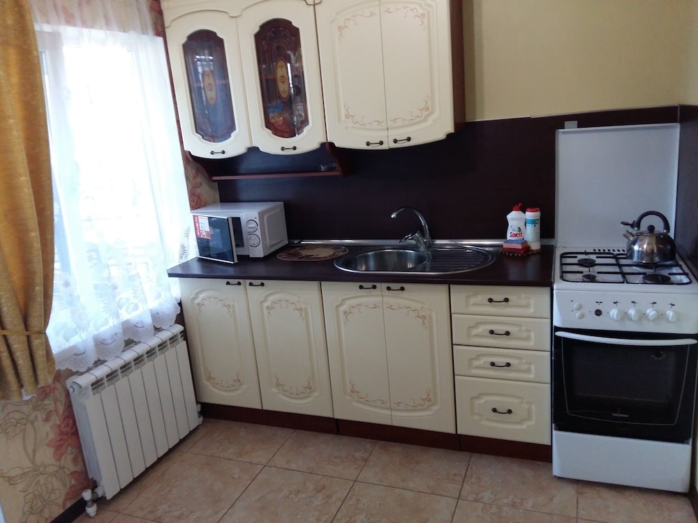 Exclusive Studio Suite, 1 Queen Bed With Sofa Bed, Non Smoking photo 3
