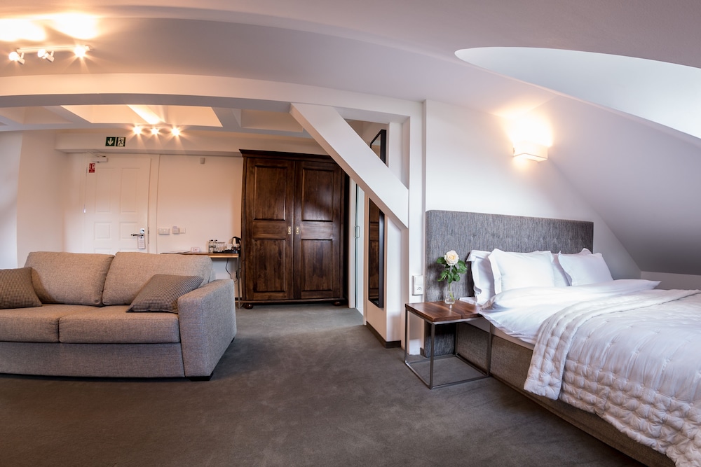 Standard Double Room (Palace) photo 2
