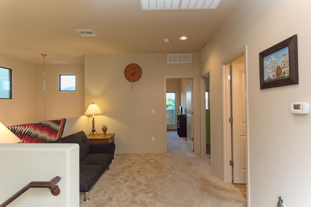 Condo, 3 Bedrooms photo 3