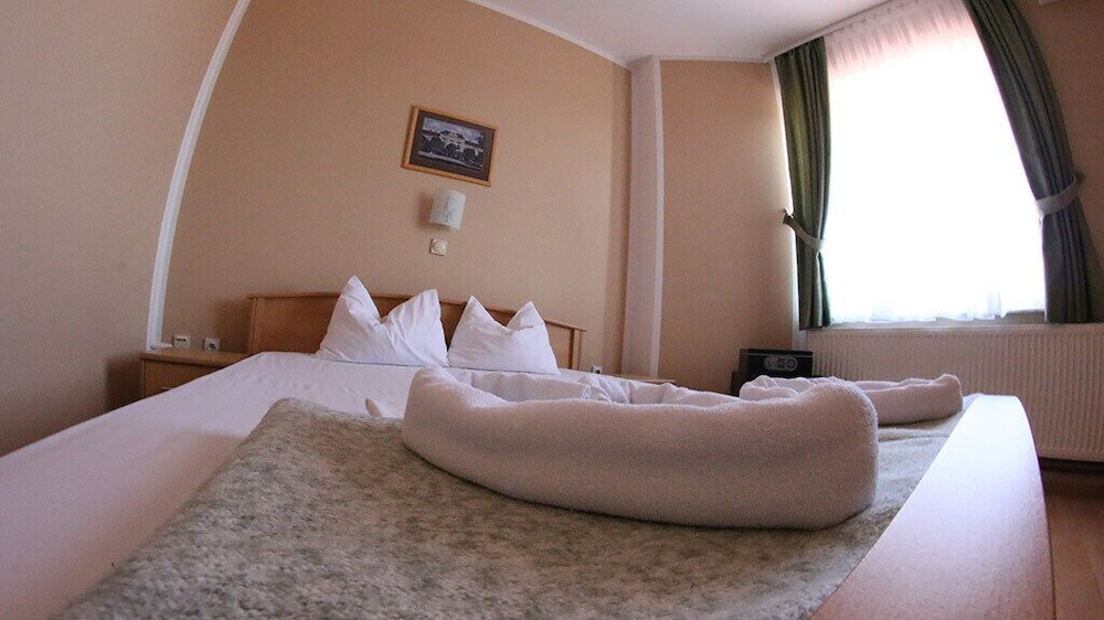 Classic Double Room photo 2