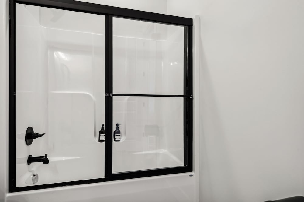 Executive Loft, Multiple Bedrooms photo 2