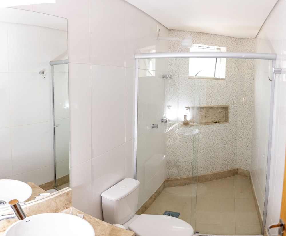 Standard Double or Twin Room - Photo 5