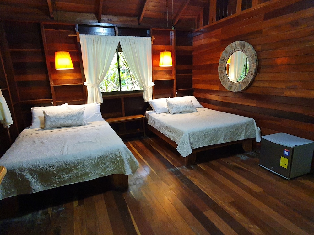 Family Bungalow, 2 Double Beds, Garden View - Photo 1
