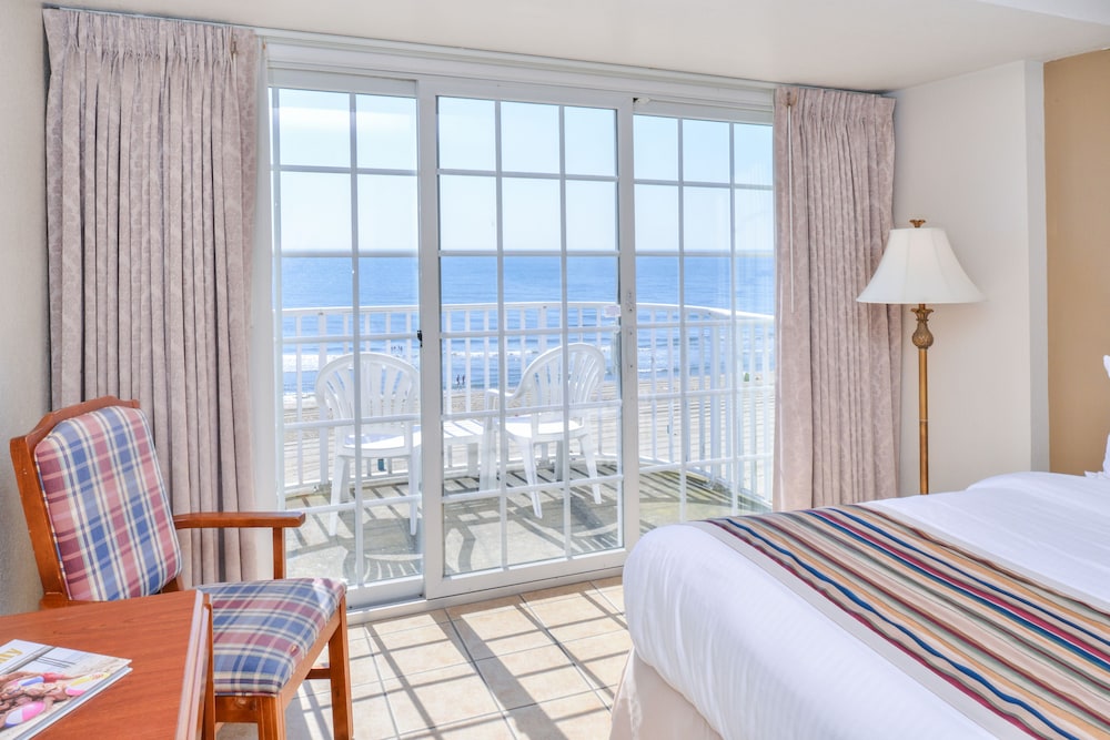 Standard Suite, Ocean View - Photo 8