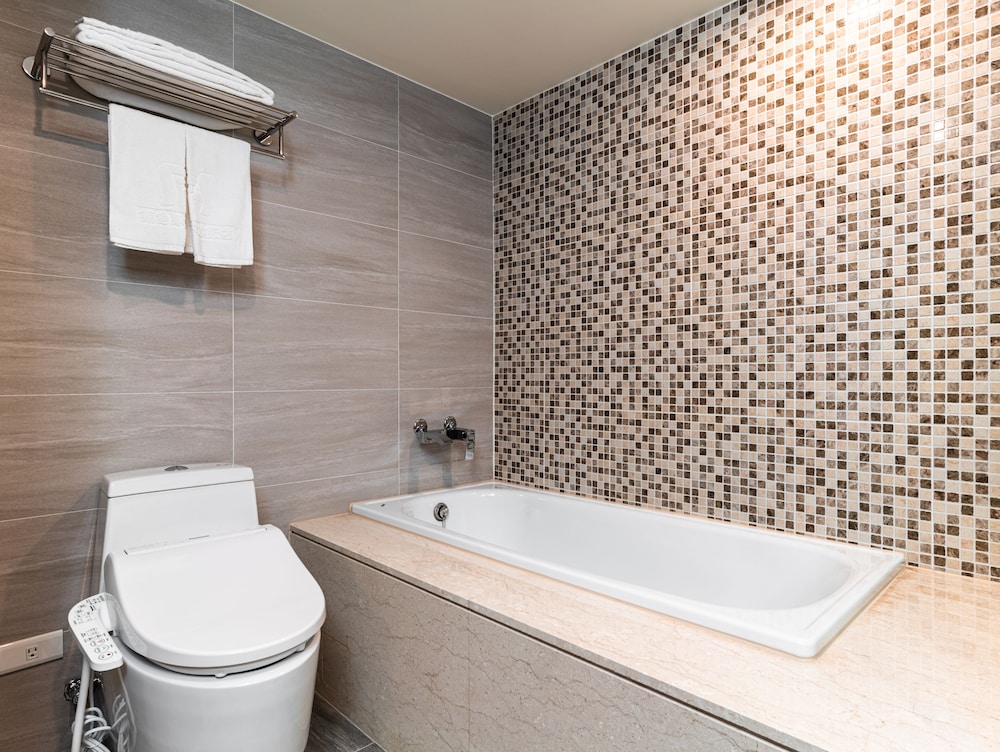 Executive Double Room - Photo 7