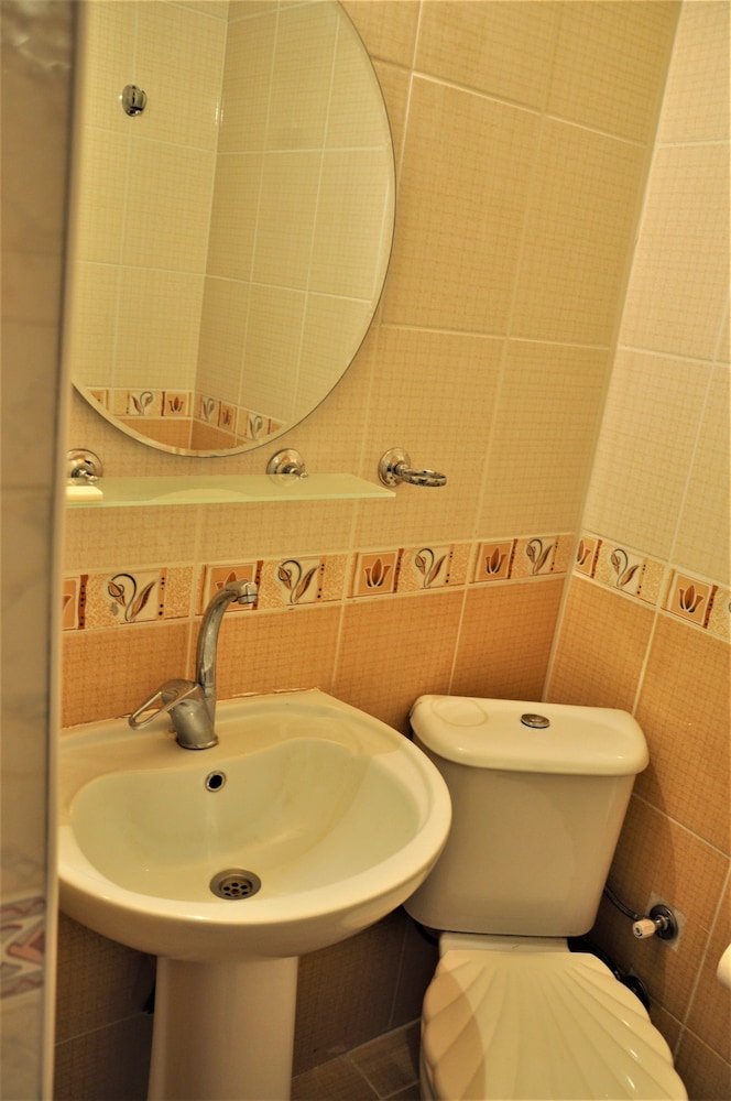Standard Quadruple Room photo 2