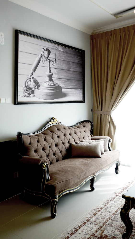 Suite, 3 Bedrooms photo 2