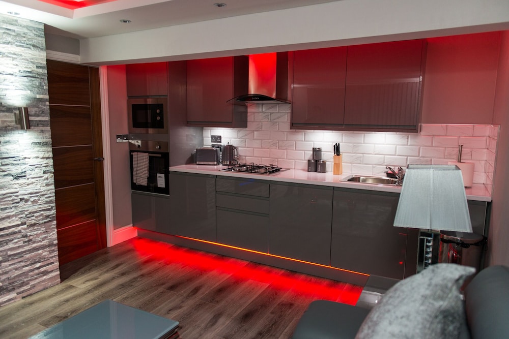 Apartment, Ensuite (Attic Flat) - Photo 27