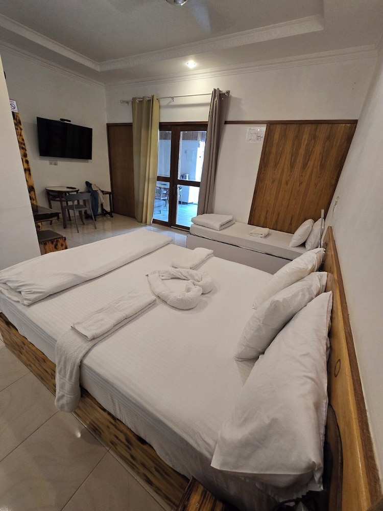 Family Double or Twin Room, Garden View photo 3