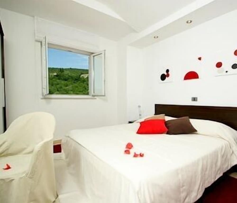 Comfort Suite, Sea View