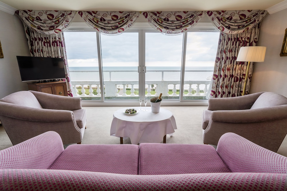 Penthouse (Penthouse) photo 3
