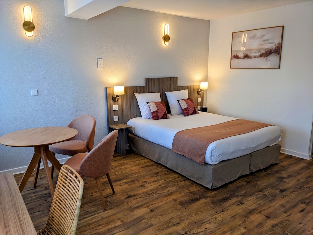 Superior Double Room photo 2