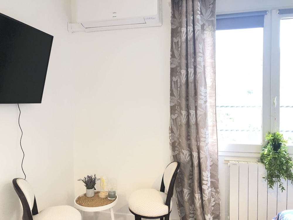 Design Double Room, Private Bathroom, River View (Chambre Tropicale) photo 3