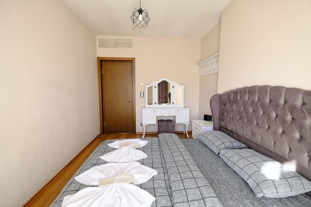 Executive Room photo 2