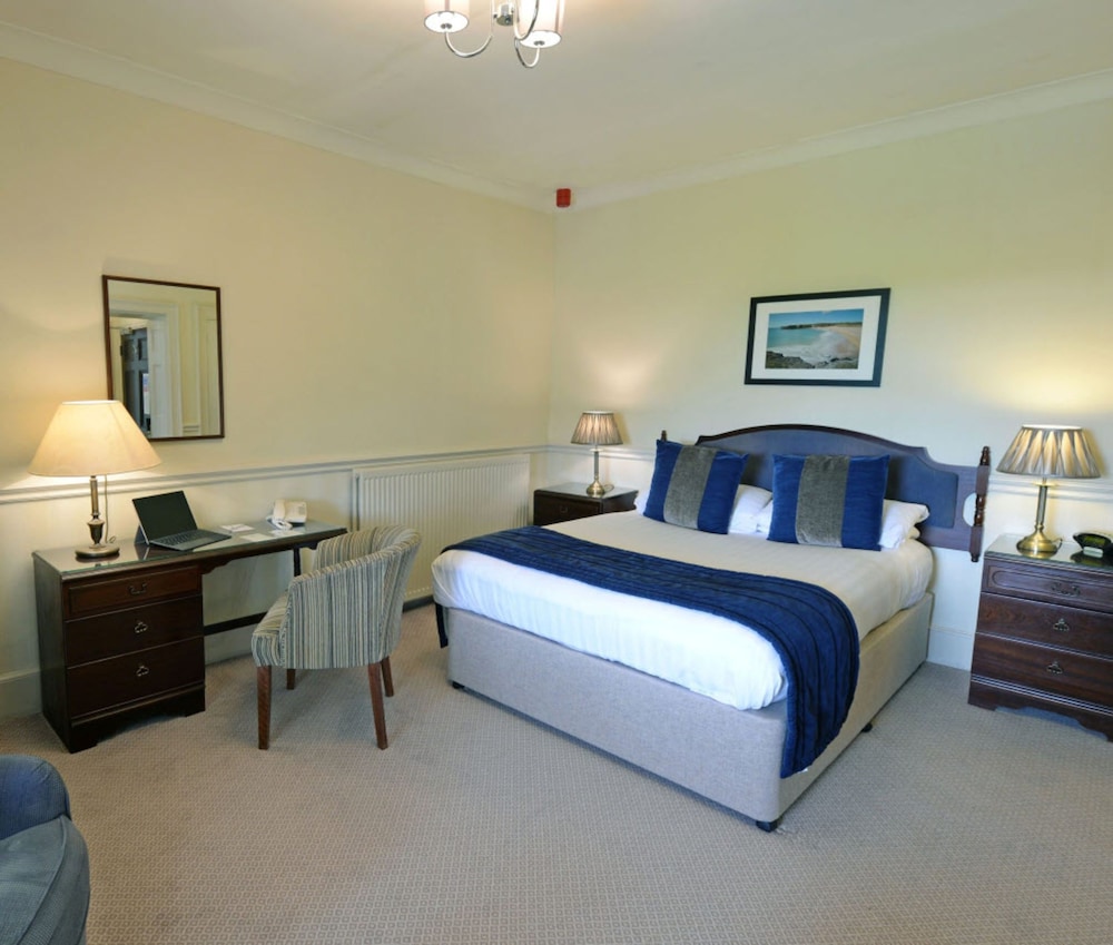 Standard Room, 1 Double Bed, Non Smoking - Photo 2