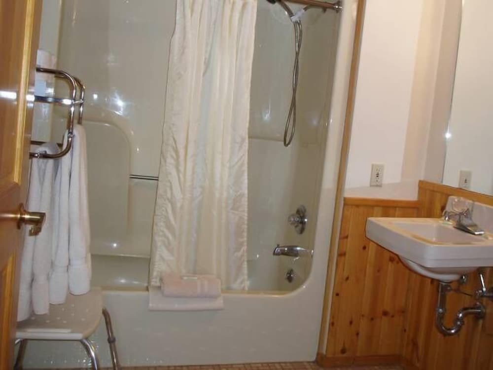 Condo, 1 Bedroom photo 3
