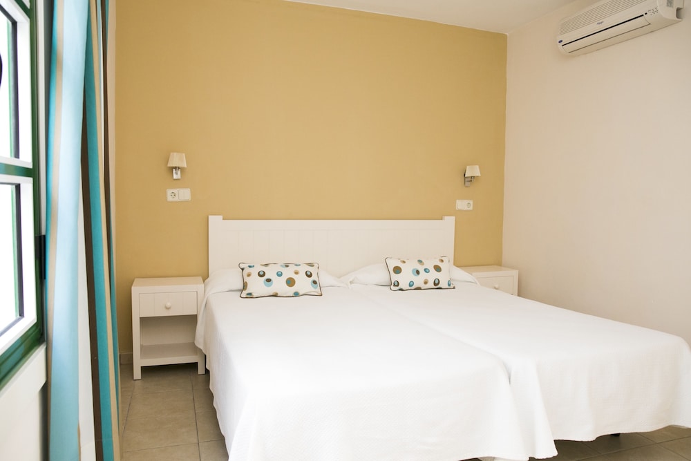 Superior Apartment, 1 Bedroom, Balcony (2 adults + 1 child) photo 3
