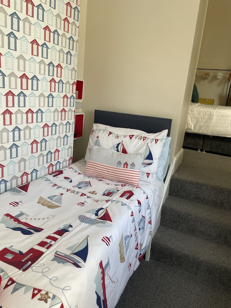 Room 5  - Triple Room photo 3