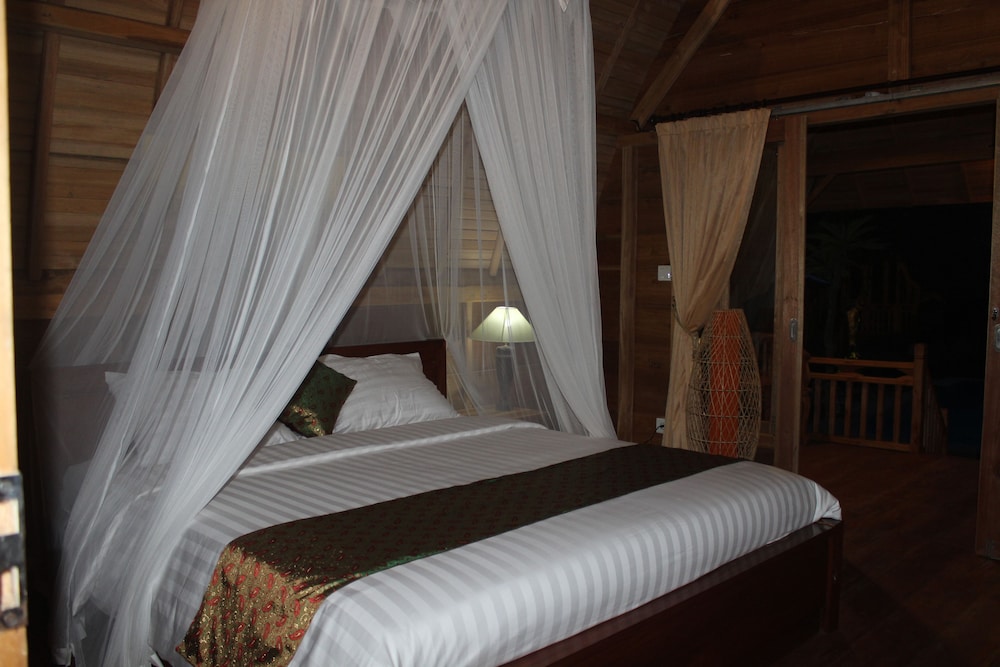 Deluxe Villa, 1 King Bed, Non Smoking photo 2