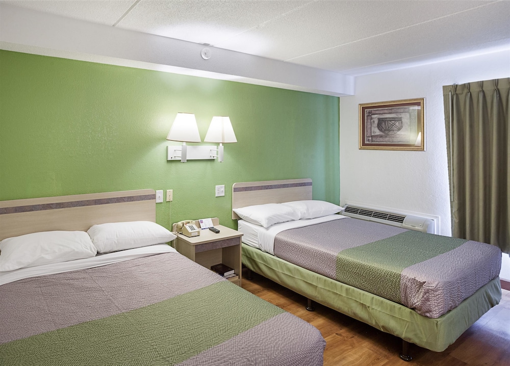Deluxe Room, 2 Double Beds, Non Smoking, Refrigerator photo 1
