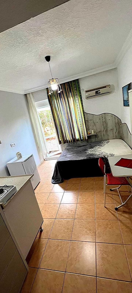 Economy Double Room photo 1