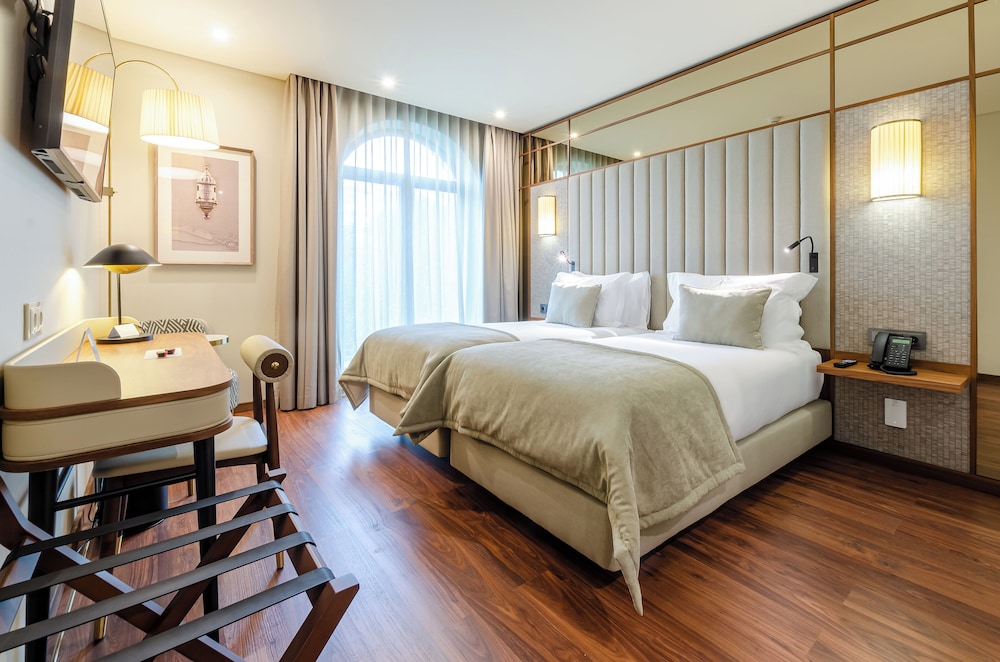 Superior Twin Room - Photo 2