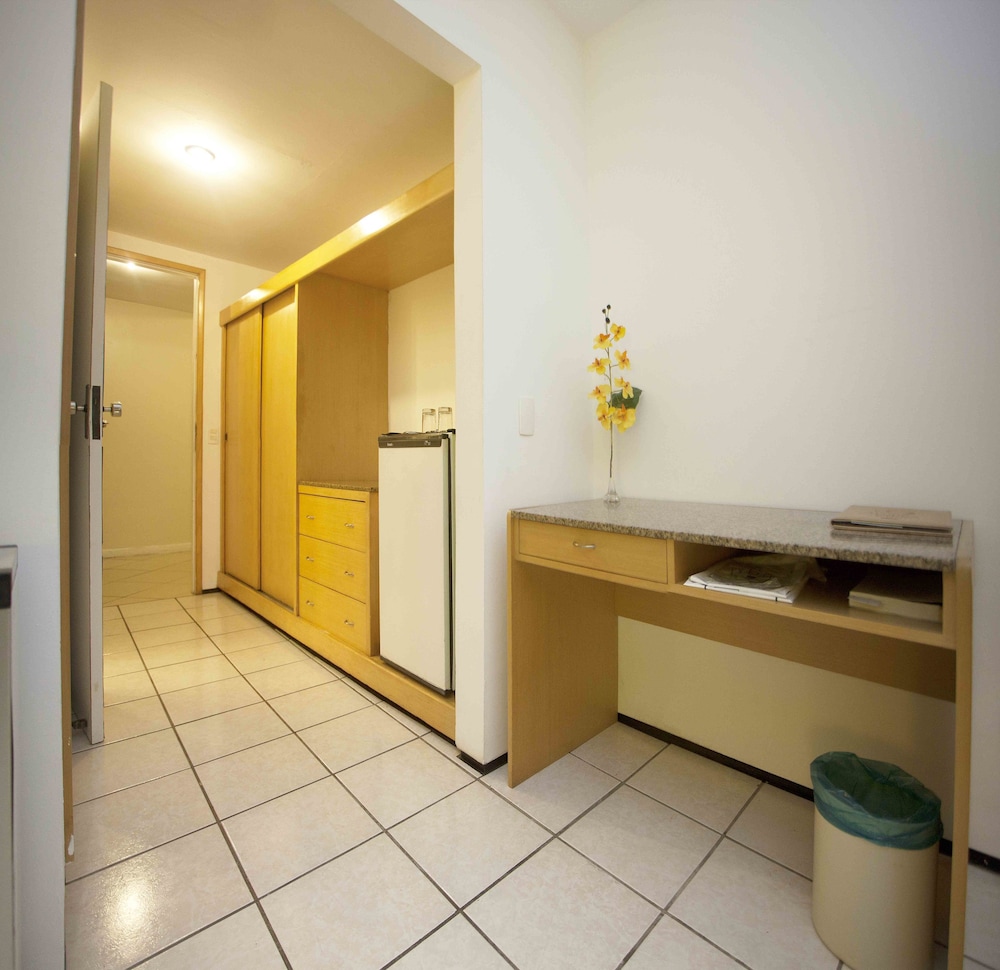 Standard Double Room - Photo 6