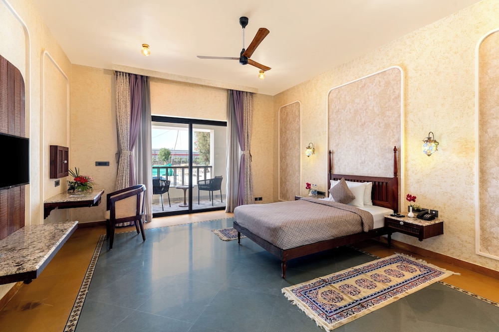Super Deluxe Room