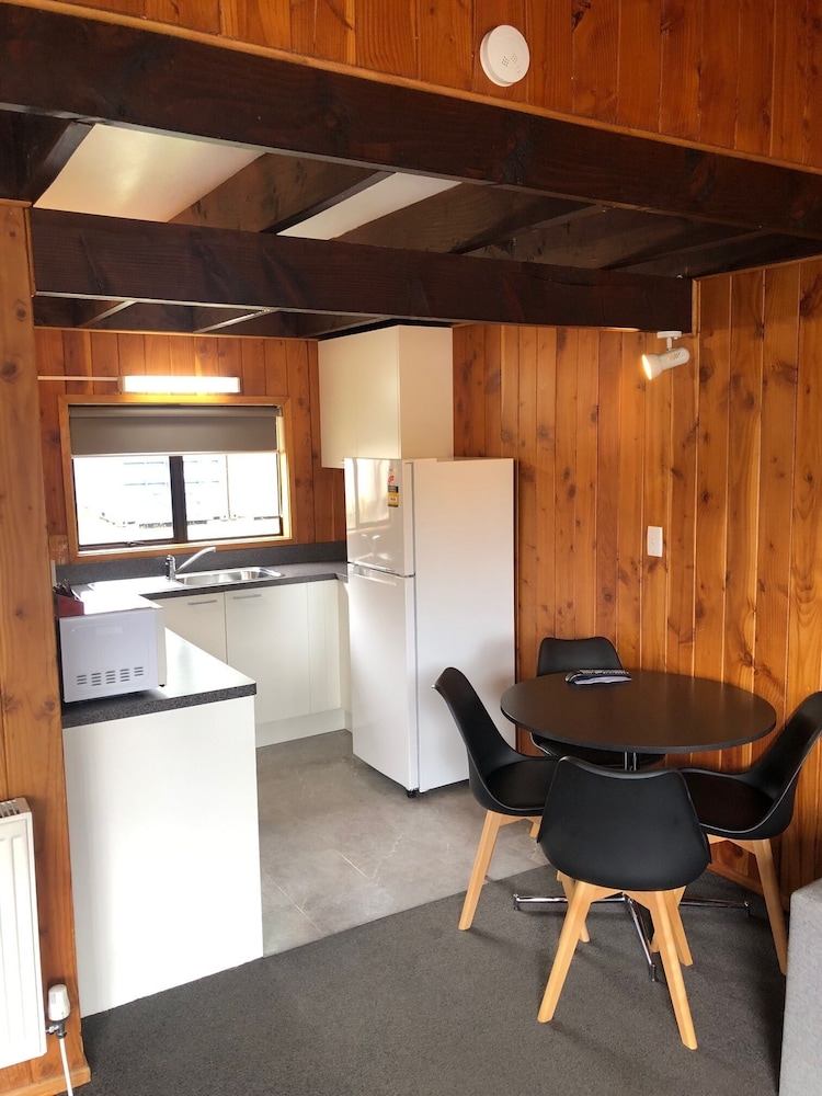Family Suite, 2 Bedrooms, Non Smoking, Kitchen (Family Unit) photo 3