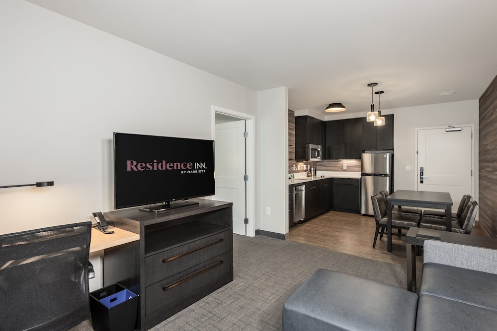Suite, 1 Bedroom photo 1