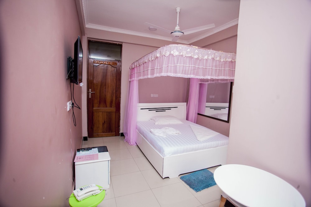 Standard Double Room photo 2